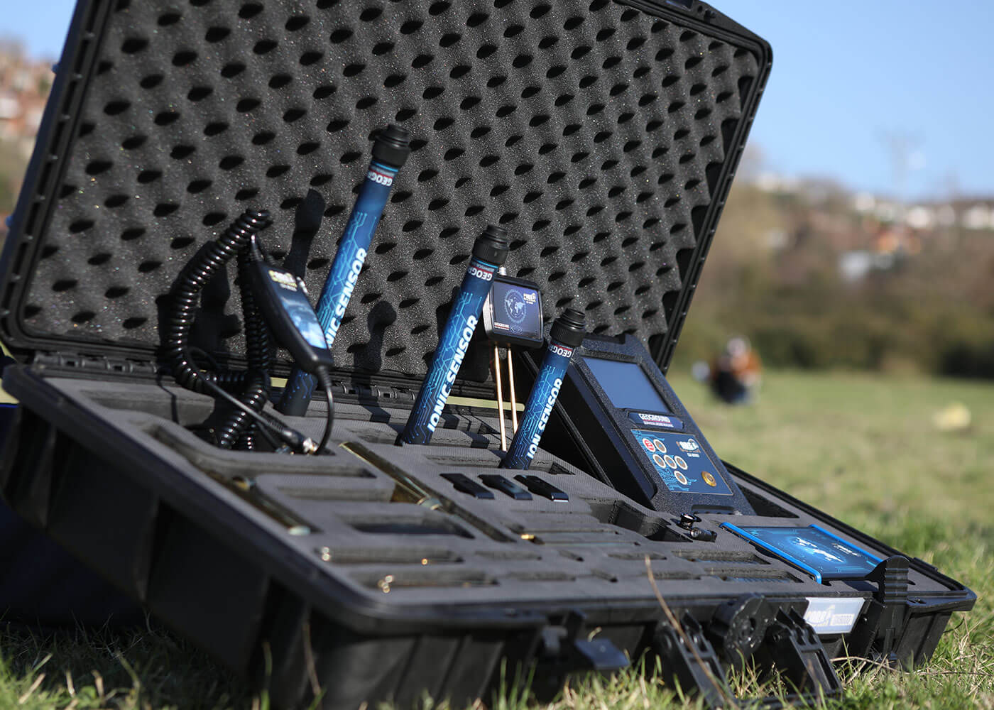 كيفية اختيار اجهزة كشف المعادن المناسبة